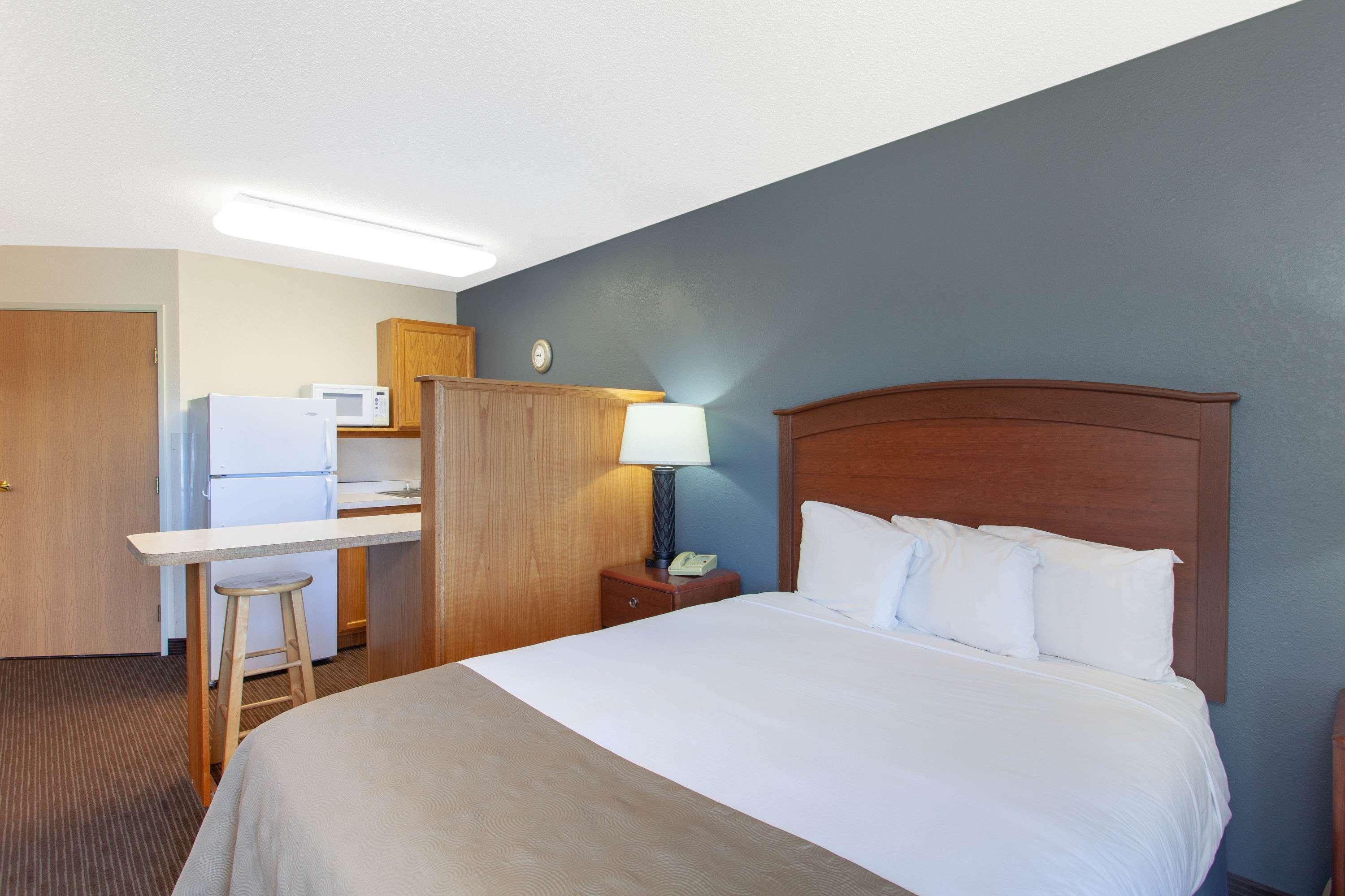 Americinn By Wyndham Hutchinson Luaran gambar