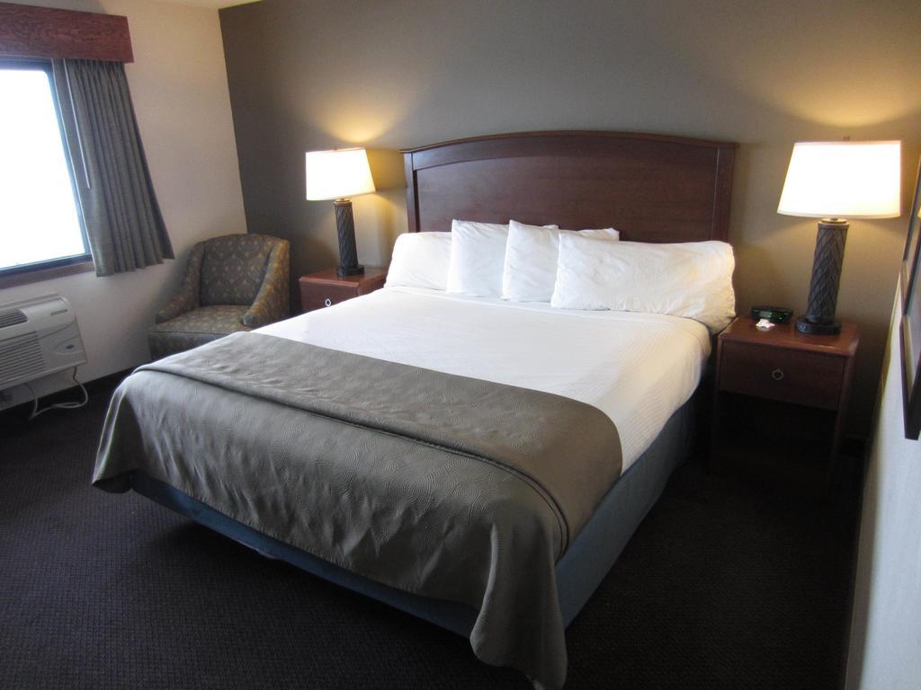 Americinn By Wyndham Hutchinson Bilik gambar