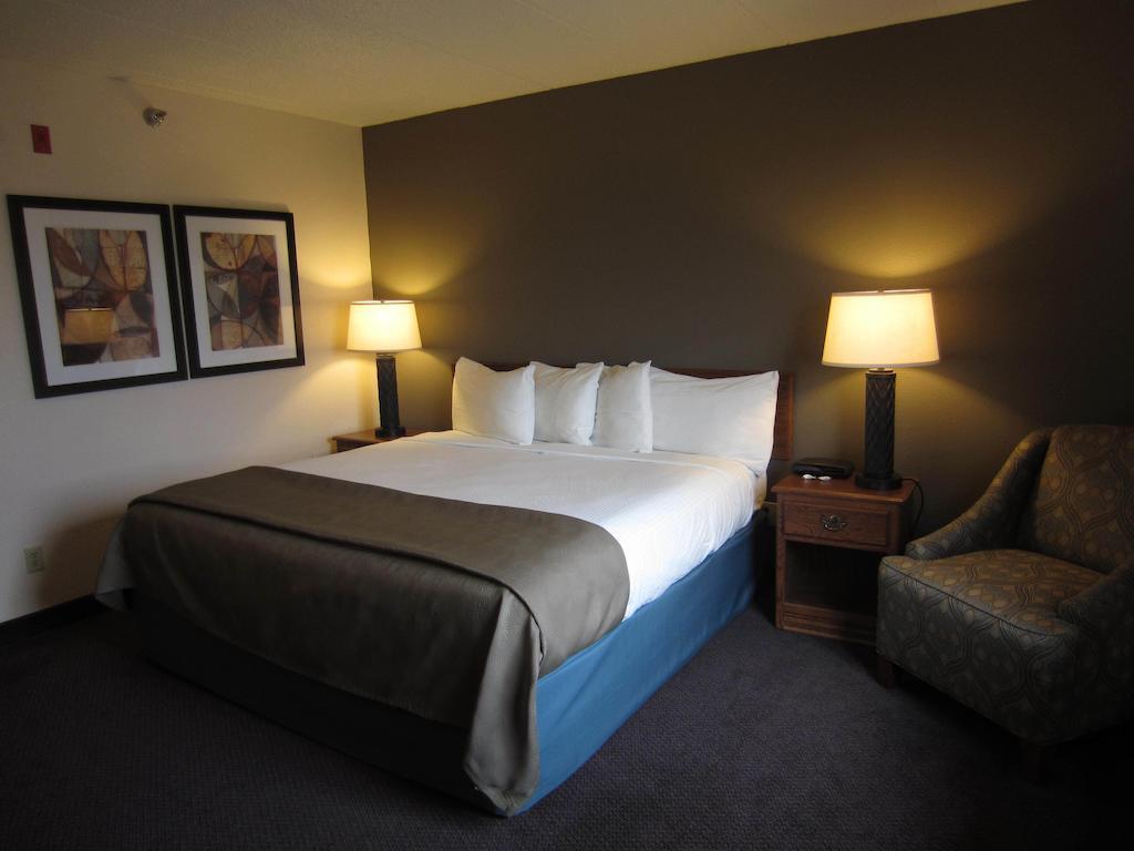Americinn By Wyndham Hutchinson Bilik gambar